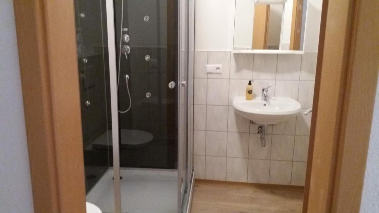 רוטווייל Monteurhotel B27 מראה חיצוני תמונה